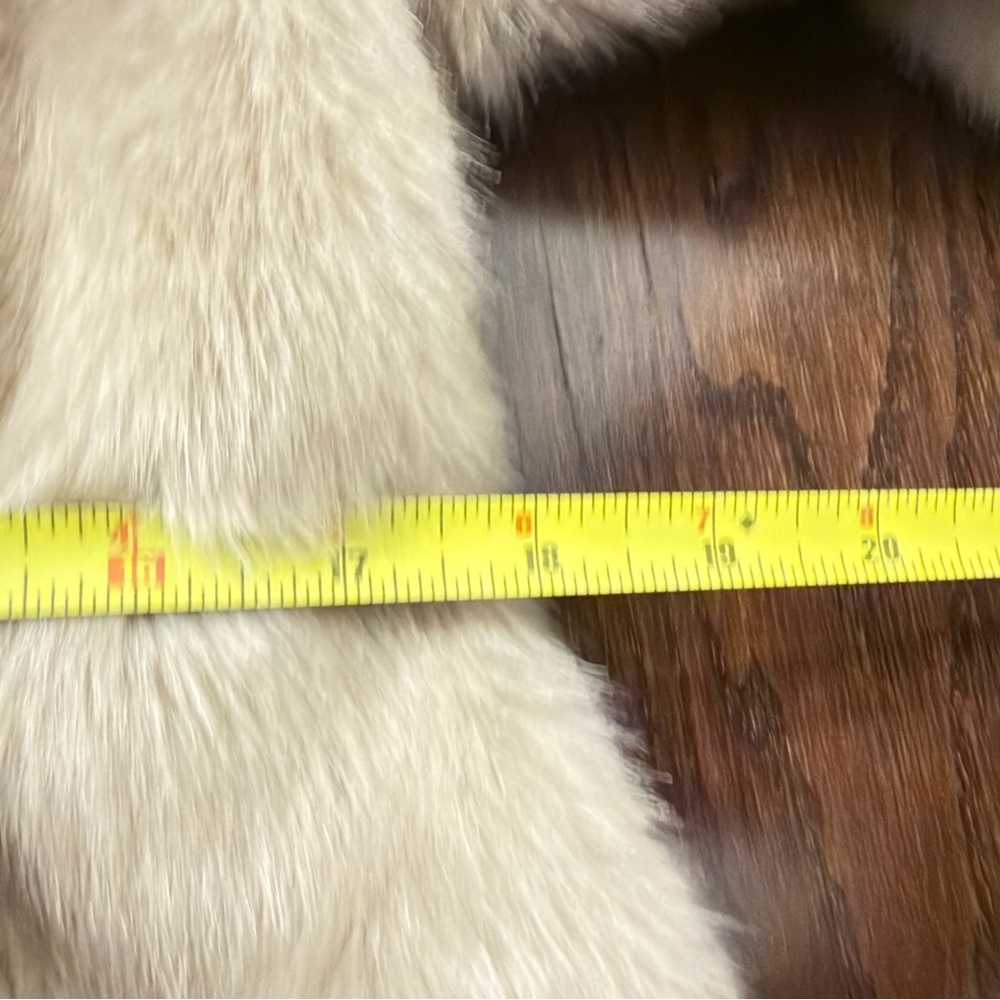 Women's Cream Teddy Jacket - Picture 14 of 14